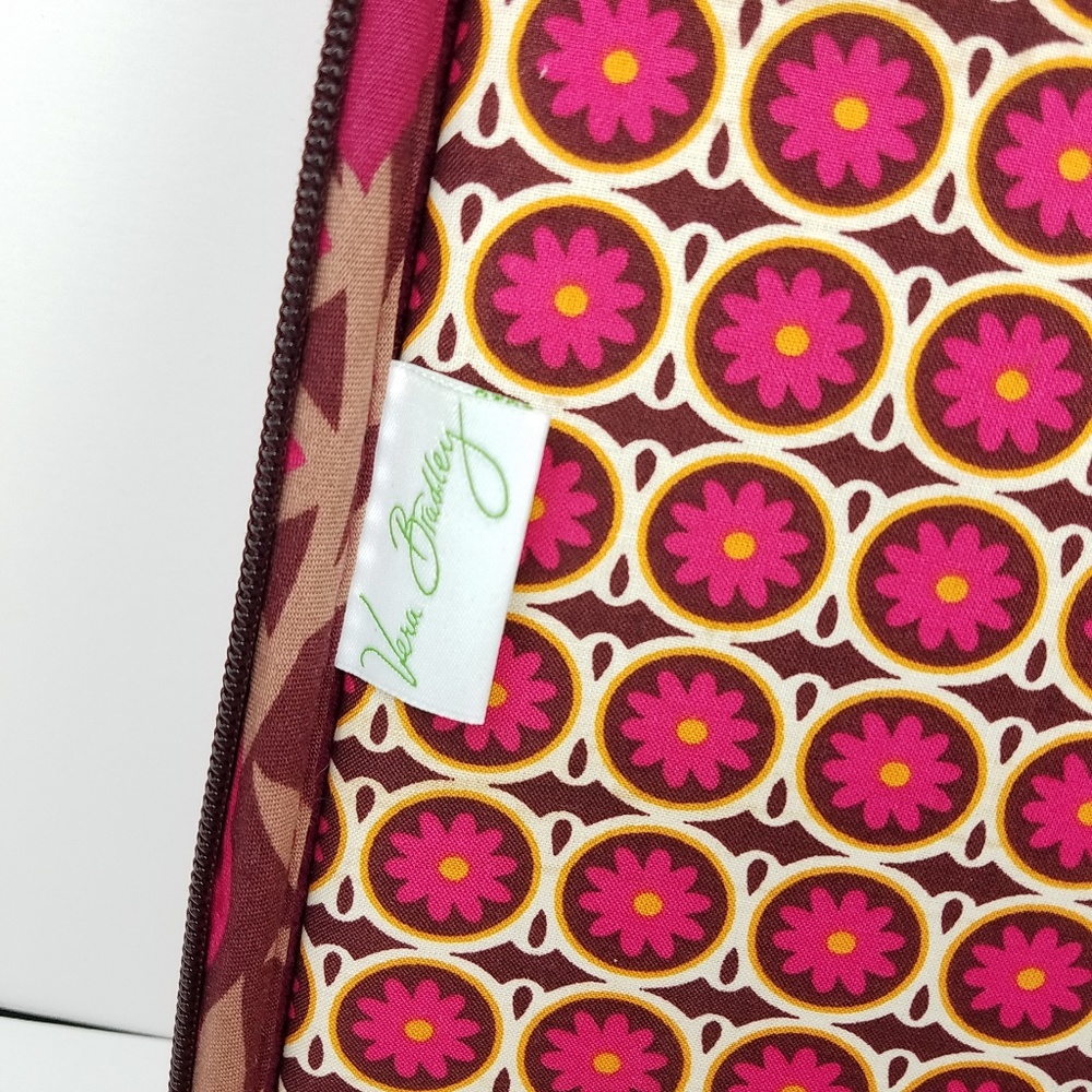 Vera Bradley laptop bag with two sidepockets - Picture 4 of 8